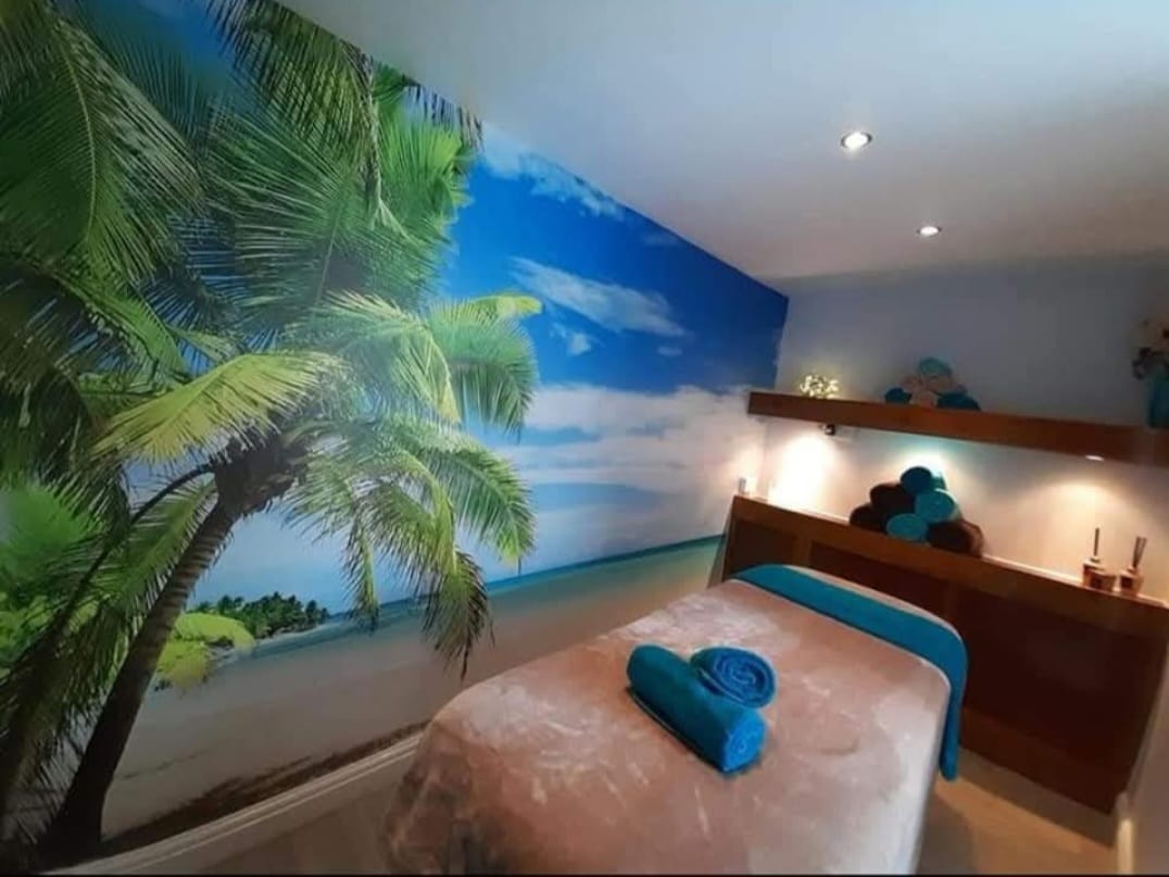 Relaxing Spa Treatment Room - Modern salon facilities in Barnsley Relaxing Spa Treatment Room at Stella's Hair & Beauty Salon Barnsley - Professional salon interior